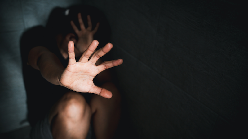 Novo kaznivo dejanje femicida v Italiji: Ko izrekanje kazni postane enostavno nadomestilo za razumevanje nasilja